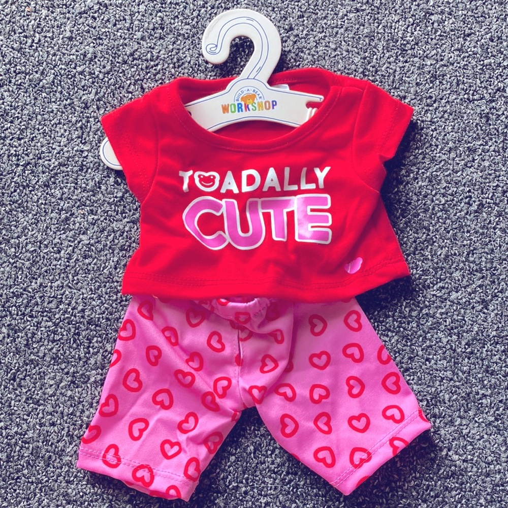 Build-a-Bear Toadally Cute PJ Set